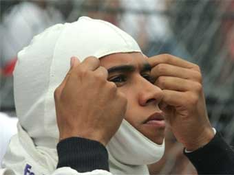 Льюис Гамильтон. Фото AFP Льюис Гамильтон. Фото AFP