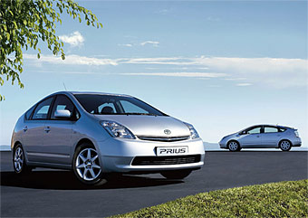 Toyota Prius. Фото Toyota Toyota Prius. Фото Toyota