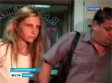 27-летняя Галина Рябкова, выйдя вместе с сыновьями из своей двухкомнатной квартиры на восьмом этаже, под надуманным предлогом поднялась с ними на 15-й этаж. После чего с балкона в подъезде поочередно выбросила детей - сначала младшего Родиона, затем Вову