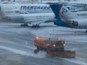 Из-за снегопада в московских аэропортах задерживают около двух десятков рейсов Из-за снегопада в московских аэропортах задерживают около двух десятков рейсов