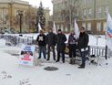 Профактивисты глумятся над депутатами - противниками "сиротского закона": предлагают британцам их "усыновить" Профактивисты глумятся над депутатами - противниками "сиротского закона": предлагают британцам их "усыновить"