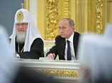 Но тут же Путин заверил собравшихся в Большом кремлевском дворце священнослужителей: государство отблагодарит Церковь, защитив ее
