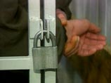 В Санкт-Петербурге вынесен приговор бывшему начальнику приозерского отдела СК РФ Виктору Ермолаеву, попавшемуся на вымогательстве 2,5 миллиона рублей за прекращение уголовного преследования