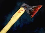 В Свердловской области возбуждено уголовное дело по факту убийства повара в одном из заведений общественного питания. В этом преступлении подозревается ученик потерпевшего, который набросился на него с топором вследствие личной неприязни