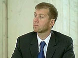 Российский миллиардер Роман Абрамович больше не является владельцем самой большой частной яхты в мире