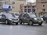 Новое "Белое кольцо": московские автомобилисты решили проехать с белыми лентами по Садовому в поддержку Навального
