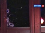 В результате стрельбы, произошедшей в ночь на воскресенье в центре Москвы на Пушкинской площади, пострадали два сотрудника службы безопасности клуба Posh Friends. Один из них получил ранение в ногу, а другой - в грудь