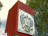 Во-вторых, страна, которой управляет Путин, также не имеет естественных географических преград, отделяющих ее от Европы и Восточной Азии, а это подрывает безопасность