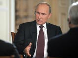 Администрация США, возможно, права в том, что добивается выдачи из России беглого разоблачителя спецслужб Эдварда Сноудена, и Россия его совсем не защищает, заявил Владимир Путин в большом интервью "Первому каналу" и Associated Press
