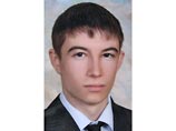 Позже поступила информация: в доме блокирован некто Дмитрий Соколов, которого считают причастным к совершению теракта в Волгограде. С ним в доме находятся женщина и ребенок