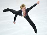 Плющенко выиграл короткую программу на чемпионате России и уехал с врачами готовиться к произвольной 