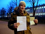 Активист Гринпис гражданин Великобритании Энтони Перретт первым из "арктической тридцатки" активистов Гринпис с судна Arctic Sunrise получил постановление о прекращении уголовного дела в результате амнистии