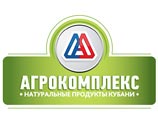 Фирма "Агрокомплекс", связанная с семьей губернатора Краснодарского края Александра Ткачева, покупает хозяйства, которые раньше принадлежали Сергею Цапку и членам его банды