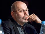 Известный российский писатель Борис Акунин (Григорий Чхартишвили) считает "путинскую воинственность" блефом, а армию РФ неспособной не только к ведению военных действий на территории другой страны, но и к защите своих собственных рубежей