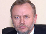 "На сегодняшний день Россия поставила инозаказчикам продукцию военного назначения на сумму в два миллиарда долларов", - сказал Александр Фомин накануне открывающейся в Сантьяго (Чили) оружейной выставки FIDAE-2014