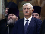 Нынешний петербургский градоначальник Георгий Полтавченко, не дожидаясь 2016 года, может досрочно сложить свои полномочия, чтобы пойти на выборы этой осенью