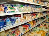 Компания Х5 Retail Group, управляющая сетями "Пятерочка", "Перекресток" и "Карусель", сняла с продажи сыр "Чечил" омского предприятия "Торговый дом "Сыры", сотрудники которого были уличены в том, что принимали ванны в молочной продукции