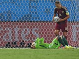 "Хочу перед всеми извиниться. Это была детская ошибка, нелепый гол. Он полностью на моей совести", - цитирует Акинфеева "Интерфакс"