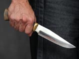 В Кузбассе уголовник убил двух человек и ранил еще трех, когда его  сравнили с геем