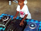       .  DJ Arch Jr.   "   ",   