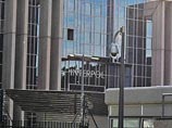 По его словам, центральный офис Интерпола после рассмотрения соответствующего циркуляра из российского бюро должен включить экс-главу ЮКОСа в список разыскиваемых
