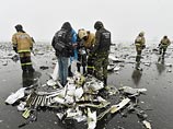 Ночью самописцы привезли в Москву. В столицу для расшифровки прибыли специалисты из ОАЭ - разбившийся самолет принадлежал местной авиакомпании FlyDubai