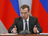 Премьер-министр РФ Дмитрий Медведев резко отреагировал на сравнение статистик смертности на шахтах России и Украины в ходе доклада главы Ростехнадзора Алексея Алешина на профильном совещании в Новокузнецке