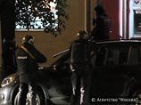 В качестве основной версии поступка мужчины, в итоге застреленного спецназом, следствие рассматривает финансовый мотив, говорится в сообщении