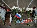 У посольства США в Москве проходит акция памяти погибших в Орландо У посольства США в Москве проходит акция памяти погибших в Орландо