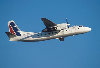 Самолет Ан-24. Фото с сайта www.airlines.net
