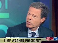 Джефф Бьюкс. Кадр телеканала CNN Джефф Бьюкс. Кадр телеканала CNN