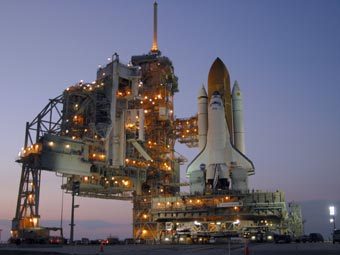  Discovery   .     NASA