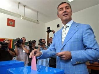    .  AFP