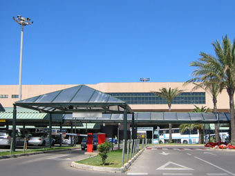  .    airport-technology.com