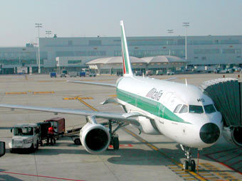   Al Italia.    2747.com 