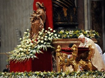        , 24.12.2011.  ©AFP