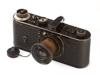 Leica O-Series.    www.westlicht-auction.com