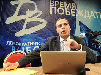 Владимир Милов. Фото РИА Новости, Сергей Пятаков