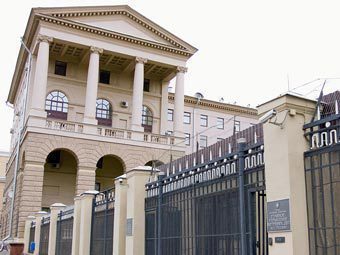 Здание ГУ МВД РФ по Москве. Фото Павла Новинькова для "Ленты.ру"